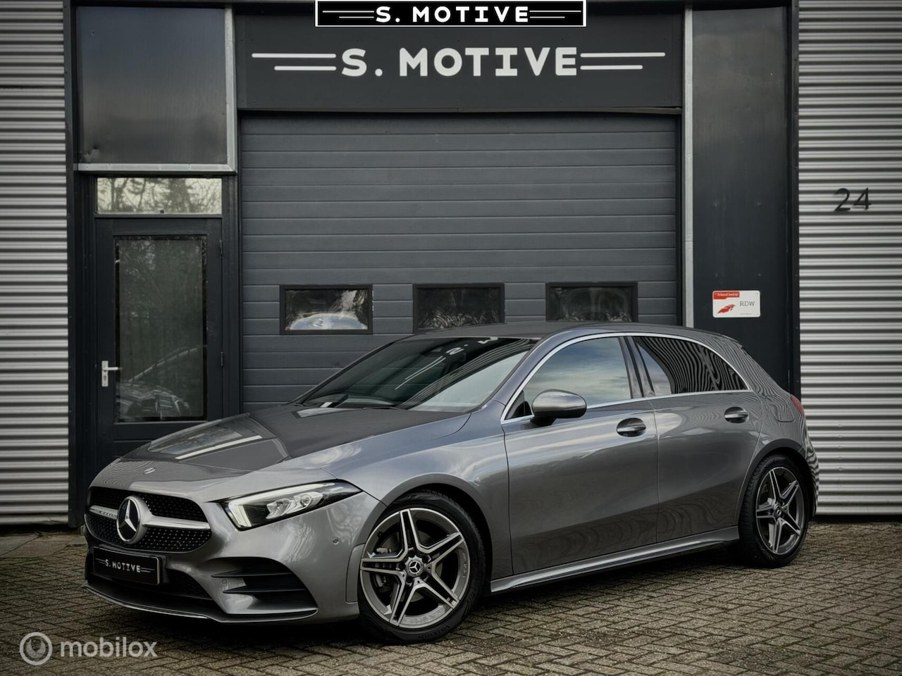 Mercedes-Benz A-klasse - 200 Business Solution AMG 200 Business Solution AMG LED, BTW, Camera - AutoWereld.nl