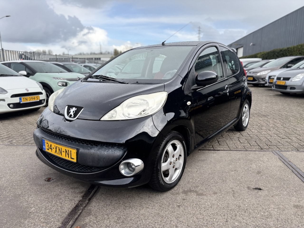 Peugeot 107 - 1.0-12V XS AIRCO!NWE APK! - AutoWereld.nl