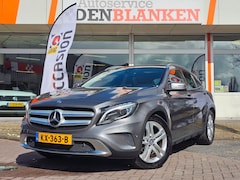 Mercedes-Benz GLA-Klasse - 200 Ambition Automaat BJ.2016 / Panodak / Navi / Camera / 18"Lmv / Trekhaak