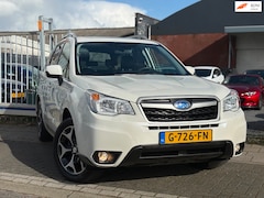 Subaru Forester - 2.0 Platinum | Panoramadak | Lederen bekleding | A.Camera | Automaat |