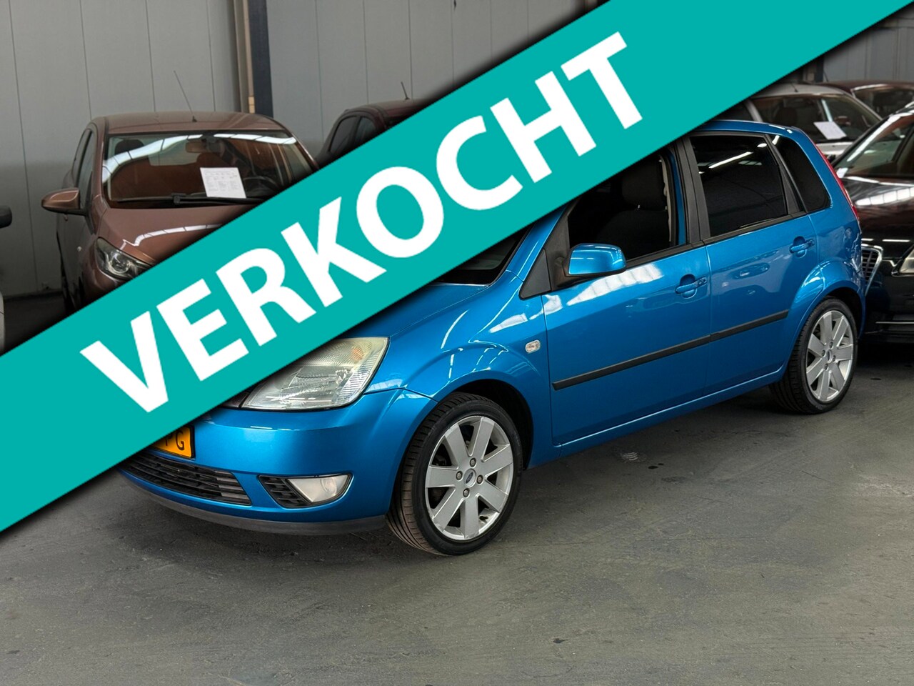 Ford Fiesta - 1.4-16V Futura Nieuwe APK NAP - AutoWereld.nl