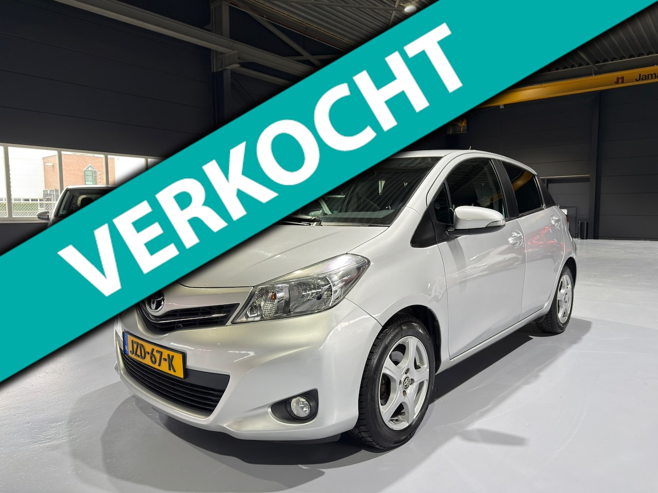 Toyota Yaris - 1.3 VVT-i Aspiration 1ste eignr |Dealeronderhdn - AutoWereld.nl