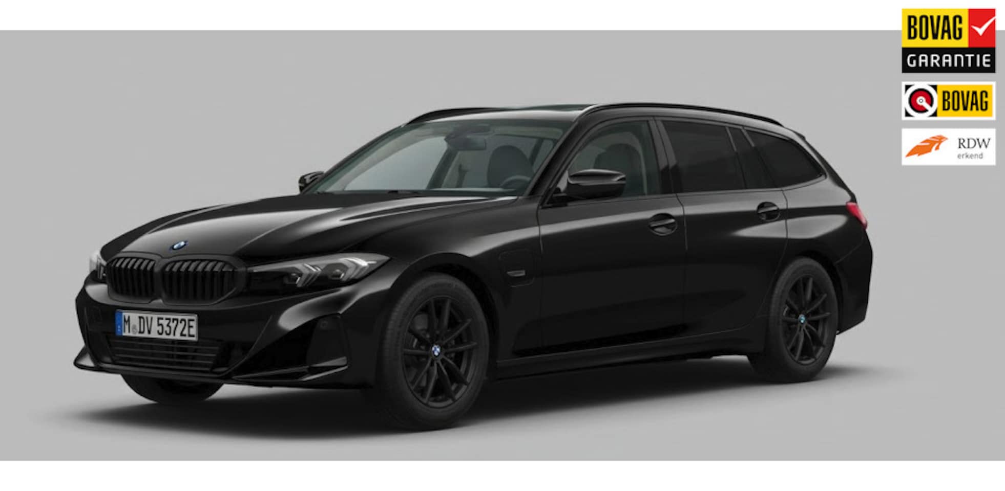 BMW 3-serie Touring - 330e xDrive | PANO | Trekhaak | Leder | Curved Display | BLACK - AutoWereld.nl