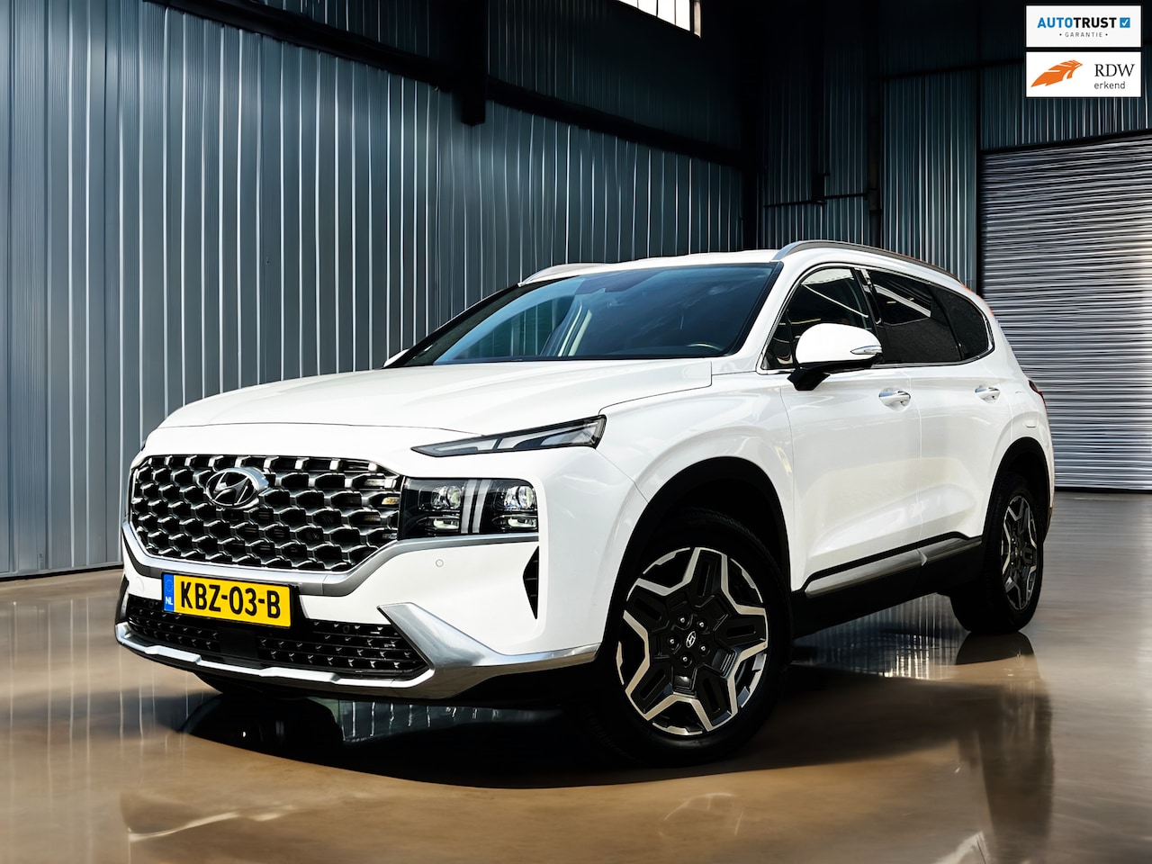 Hyundai Santa Fe - 1.6 T-GDI PHEV Premium 7p. trekh_Carplay_Leder_Stoelvent - AutoWereld.nl