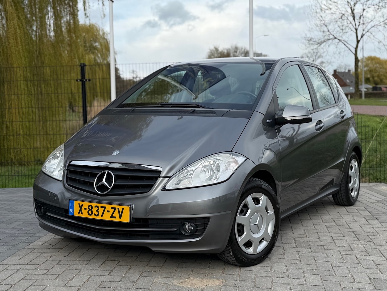 Mercedes-Benz A-klasse - 180 AIRCO / TREKHAAK / STOELVERWARMING - AutoWereld.nl