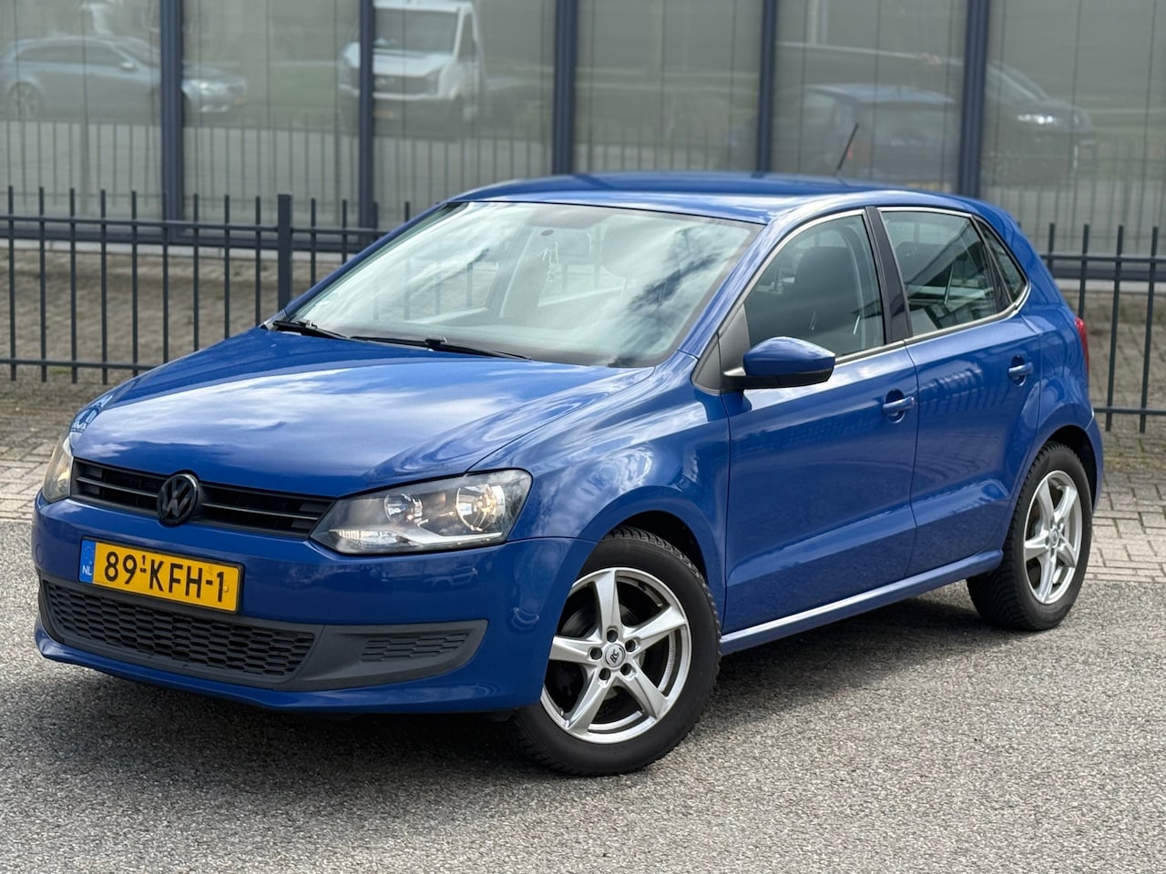 Volkswagen Polo - 1.2-12V Comfortline NAP / CARPLAY / APK - AutoWereld.nl