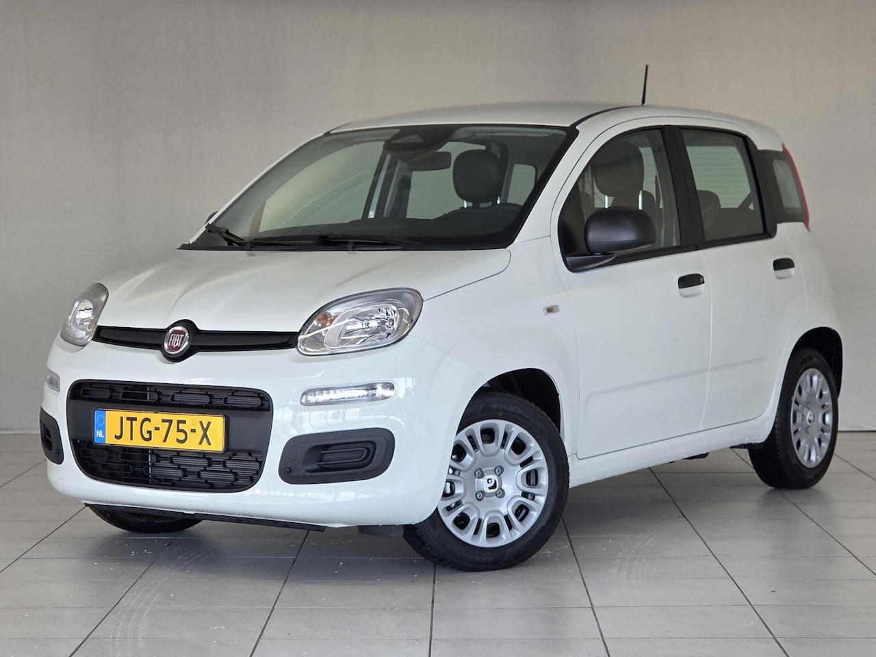 Fiat Panda - 1.0 Hybrid City Life | Airco | Parkeersensoren | Cruise Control | 5-Persoons - AutoWereld.nl