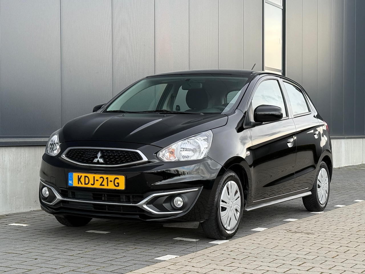 Mitsubishi Space Star - 1.0 Cool+ AIRCO 1ste EIG. DEALER ONDH - AutoWereld.nl