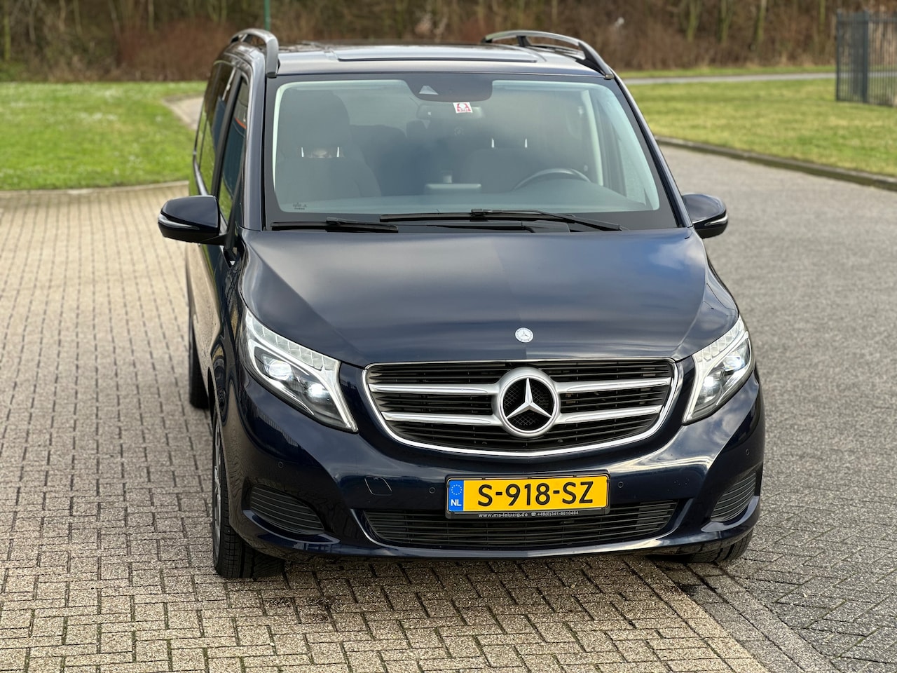 Mercedes-Benz V-klasse - 250d Lang Avantgarde Dubbele schuifdeur - AutoWereld.nl