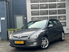 Hyundai i30 - 1.6i i-Catcher | Clima | Cruise | Leer | LMV