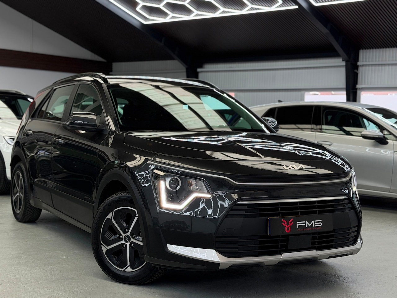 Kia Niro - 1.6 GDi PHEV DynamicPlusLine CarPlay Camera - AutoWereld.nl