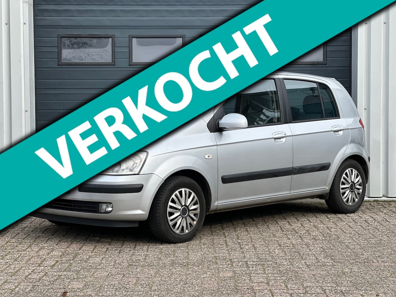 Hyundai Getz - 1.3i GLS Sky 5 DEURS AIRCO / NAP / NIEUWE APK! - AutoWereld.nl