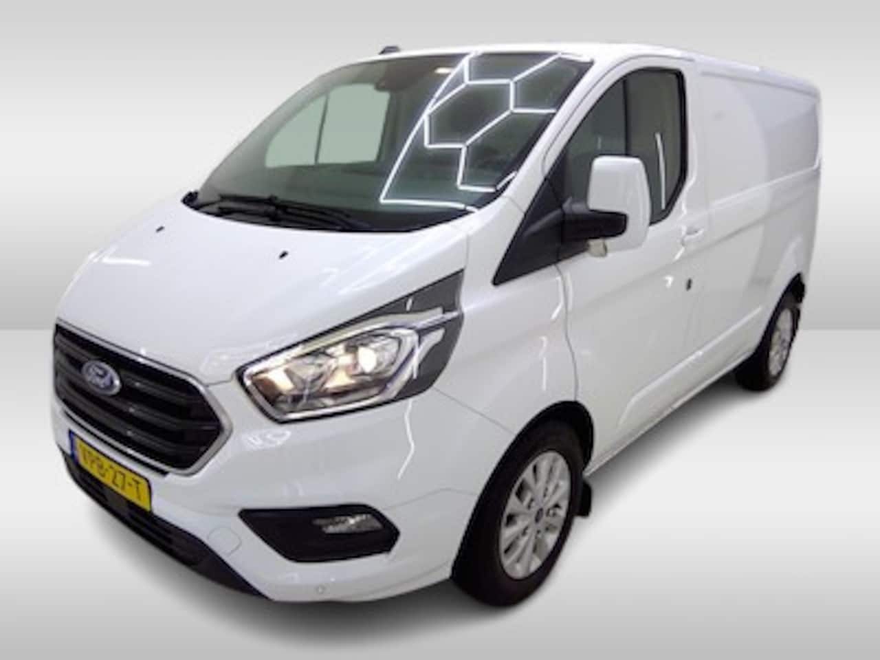 Ford Transit Custom - 2.0 TDCI 130pk L1 H1 Limited Automaat - AutoWereld.nl