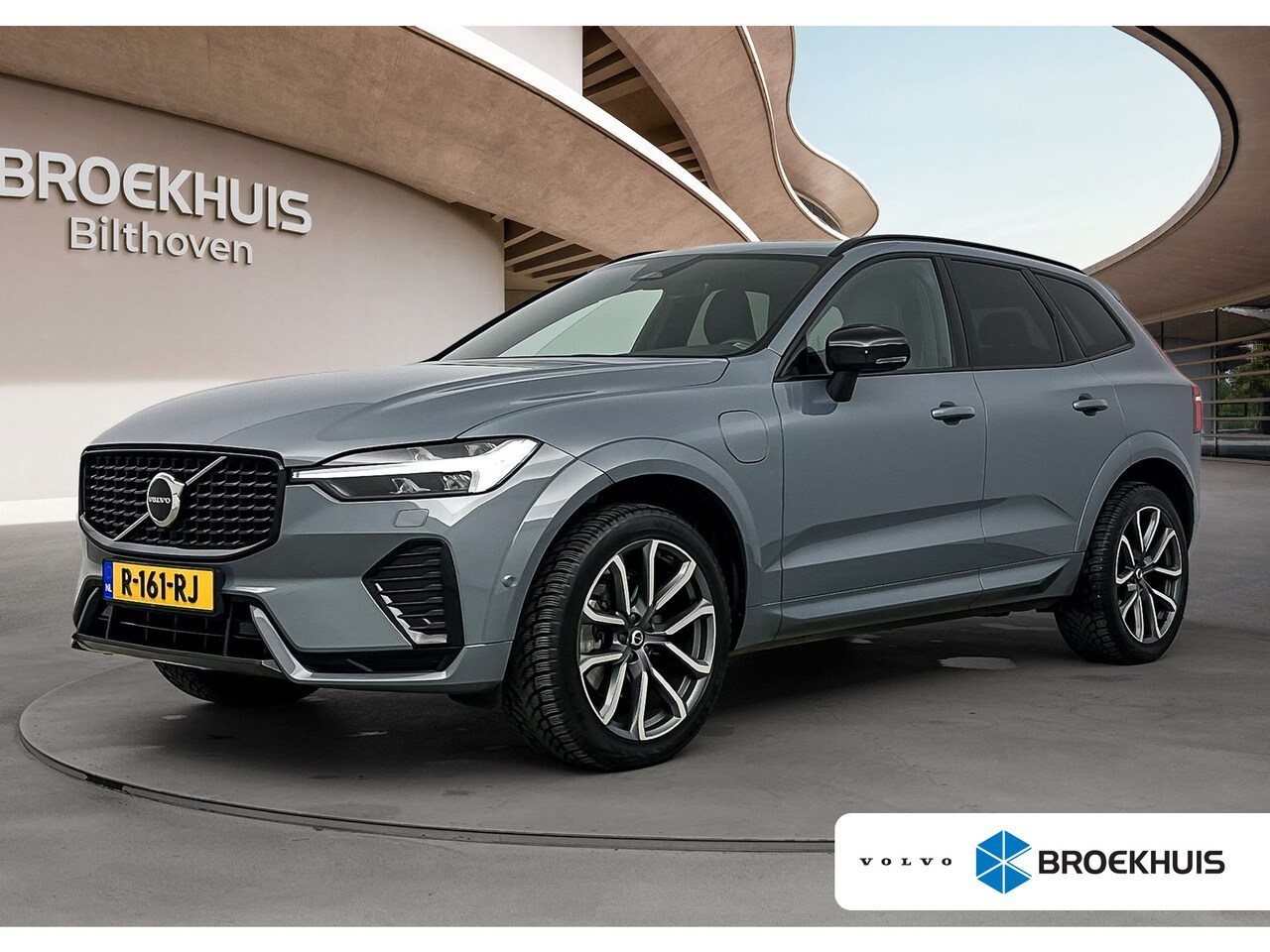 Volvo XC60 - T6 R-Design | THUNDER GREY | LONG RANGE | MEMORY | PANORAMADAK | GETINT GLAS | PDC CAMERA - AutoWereld.nl