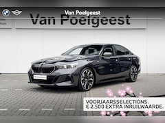 BMW 5-serie - Sedan 520i Innovation Pack | M Sport | Selections 2500