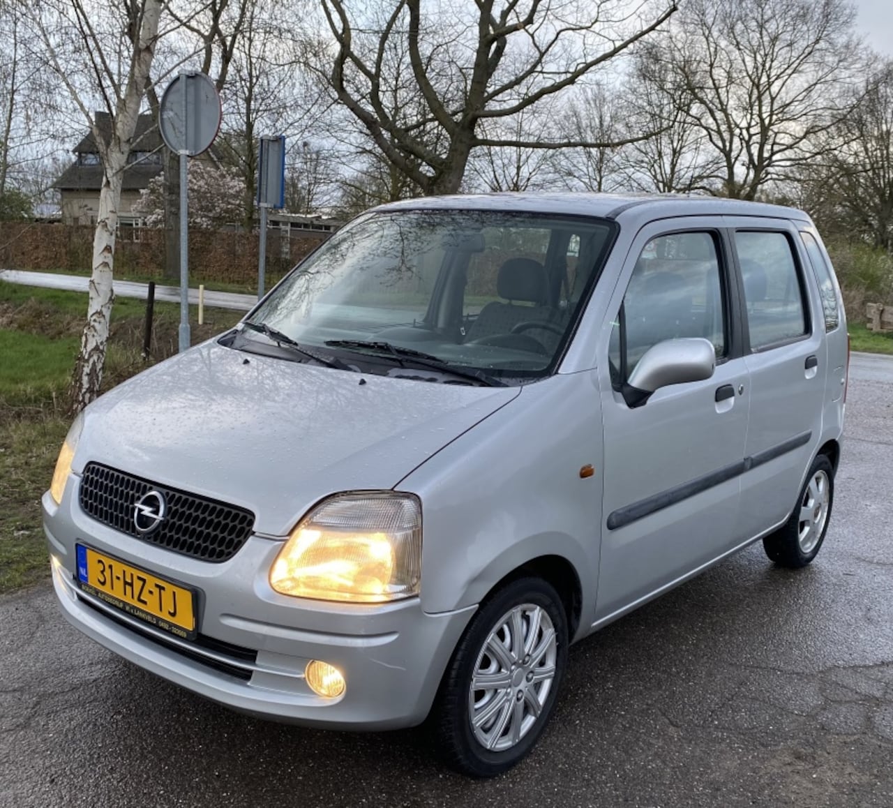 Opel Agila - 1.2-16V Elegance 1.2-16V Elegance - AutoWereld.nl