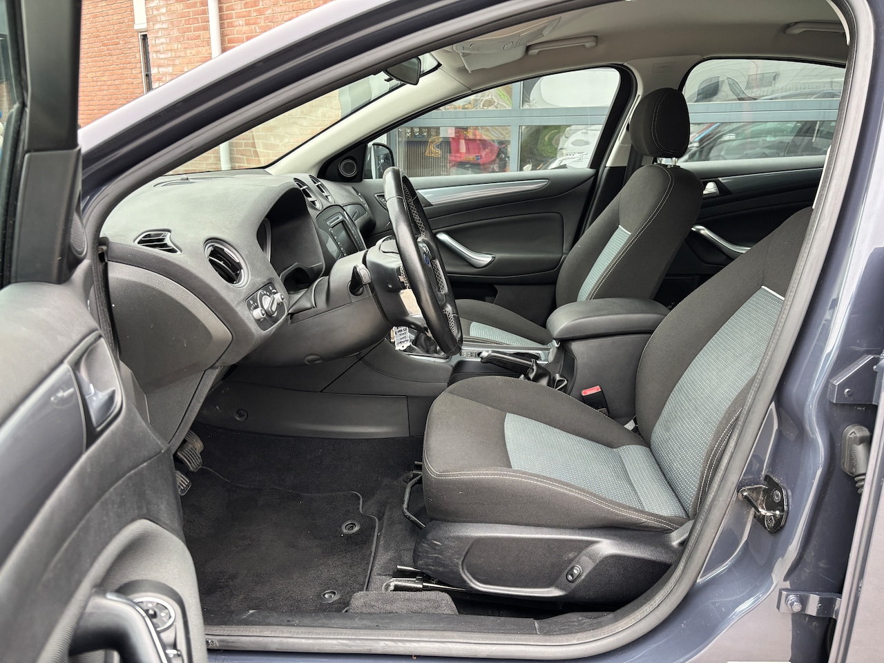 Ford Mondeo - 1.6 EcoBoost Titanium | Org-NL auto. Trekhaak. 160pk. Navi.