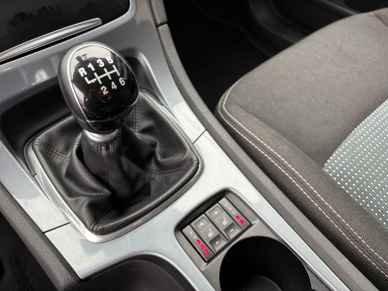 Ford Mondeo - 1.6 EcoBoost Titanium | Org-NL auto. Trekhaak. 160pk. Navi.