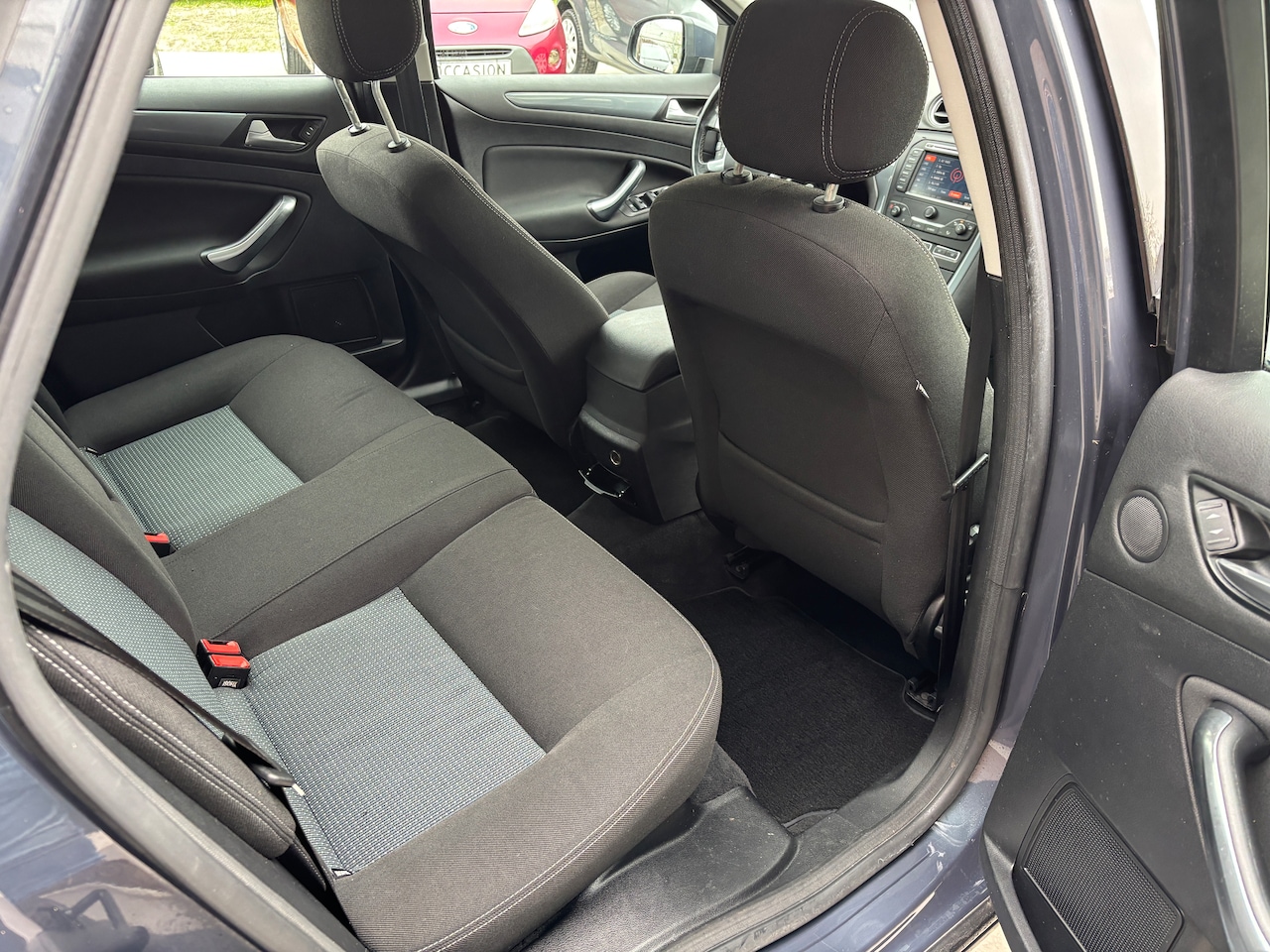 Ford Mondeo - 1.6 EcoBoost Titanium | Org-NL auto. Trekhaak. 160pk. Navi.