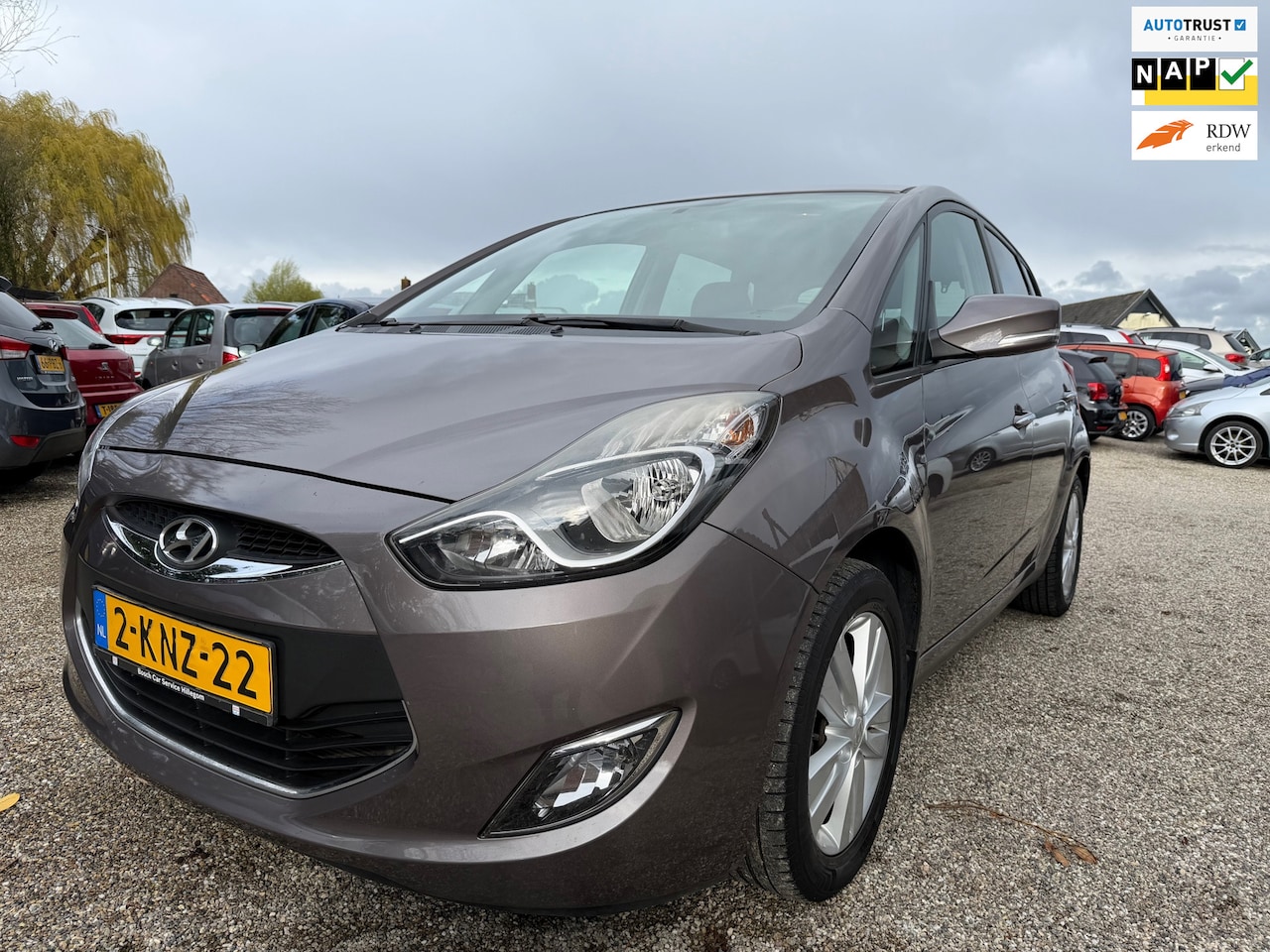 Hyundai ix20 - 1.6i i-Vision Automaat Clima Cruise Carplay PDC LMV Nette Auto Rijdt Top - AutoWereld.nl