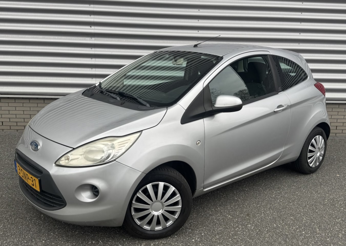Ford Ka - 1.2 Nwe APK | Airco - AutoWereld.nl