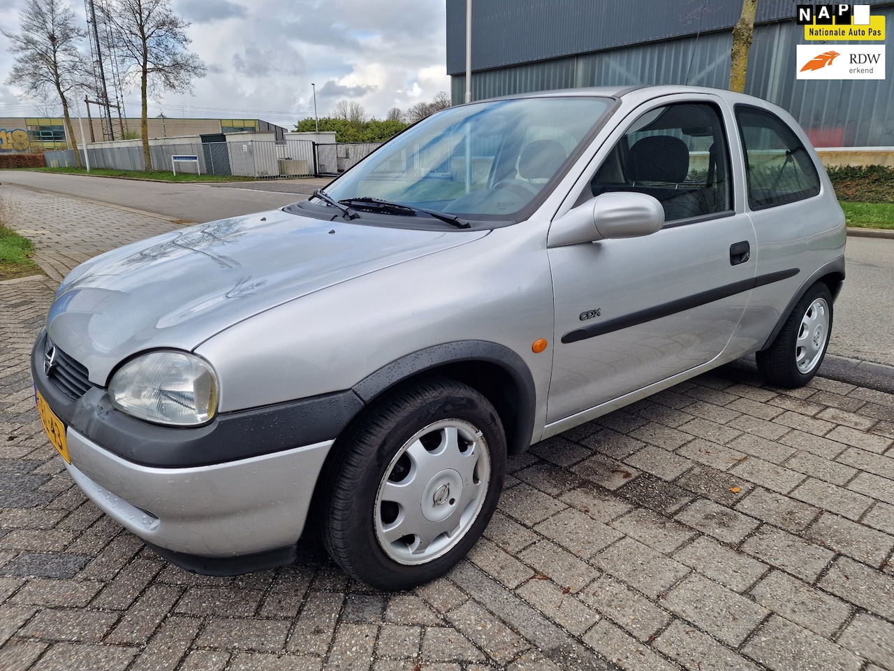 Opel Corsa - 1.4i-16V CDX Automaat, Apk Nap, Inruil mogelijk. - AutoWereld.nl