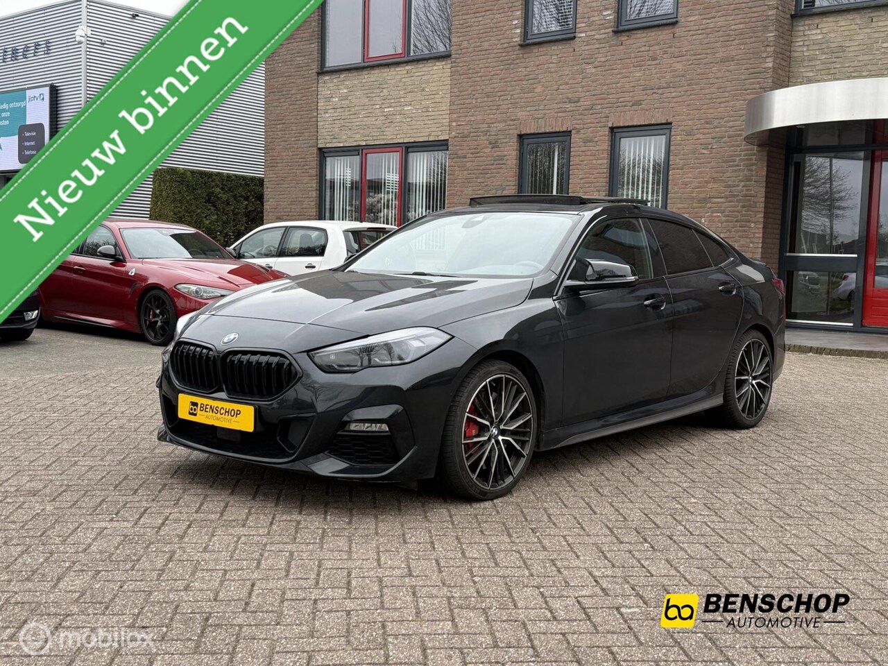 BMW 2-serie Gran Coupé - 220i M Sport Panodak Kuipstoelen Harman Kardon Virtaul Navi Carplay Camera - AutoWereld.nl