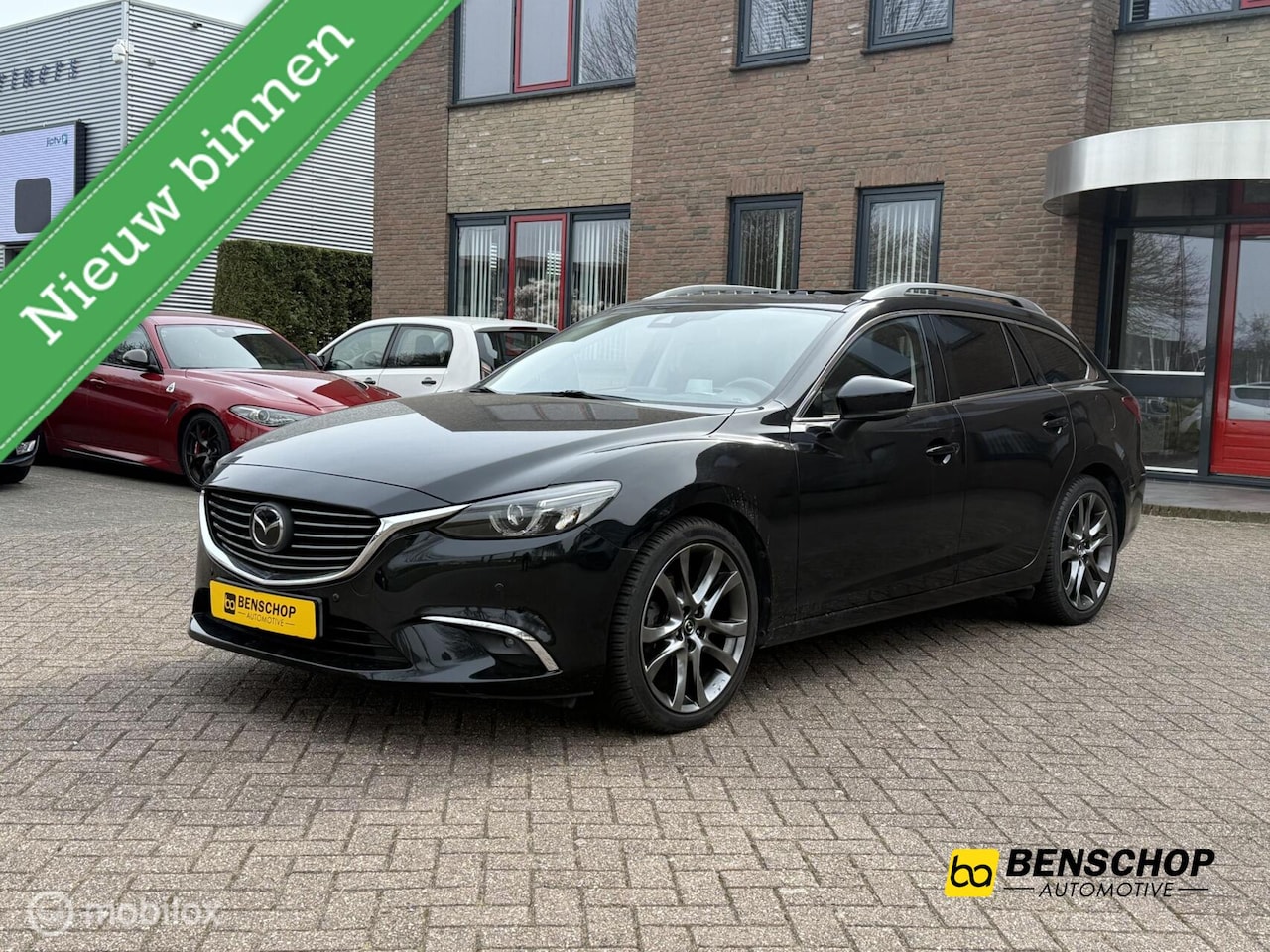 Mazda 6 Sportbreak - 2.5 SkyActiv-G 192 GT-M Schuifdak Leer Navi Bose ACC Trekhaak - AutoWereld.nl
