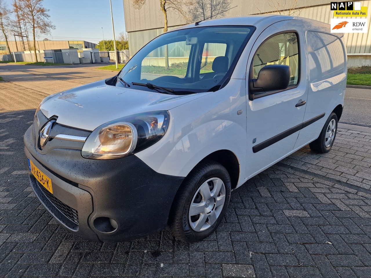 Renault Kangoo Express - Z.E. Z.E. (ex Accu), Apk, Nap, Goed rijdend, Inruil mogelijk. - AutoWereld.nl