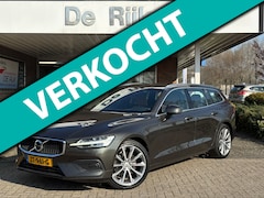 Volvo V60 - 2.0 T4 Momentum Pro |1e Eigenaar | Leder, Navi, Camera, Stoelverw., El. A.klep | Polestar