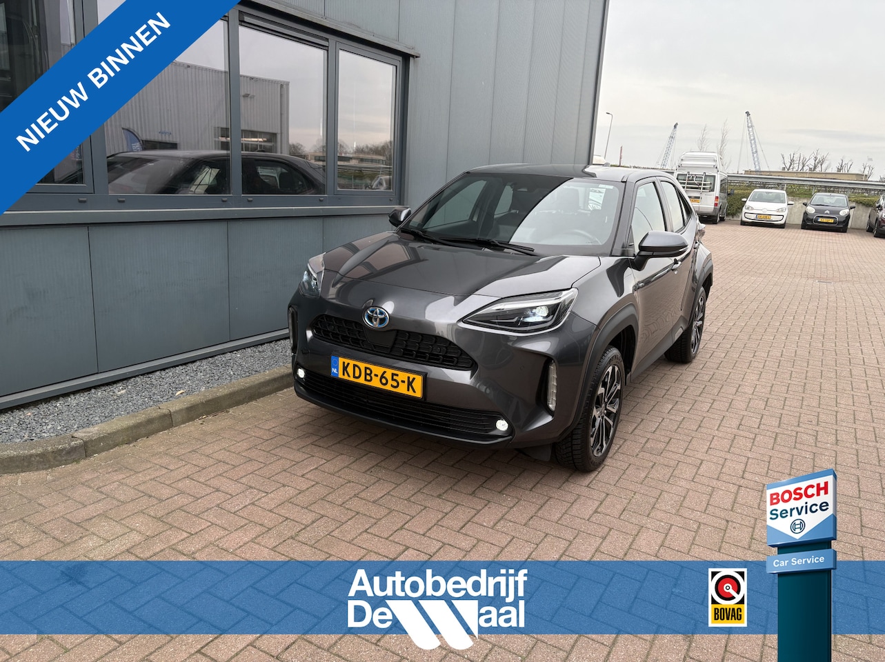 Toyota Yaris Cross - 1.5 Hybrid First Edition KEYLESS/CAMERA/DODEHOEK/PDC/WINTERPACK - AutoWereld.nl