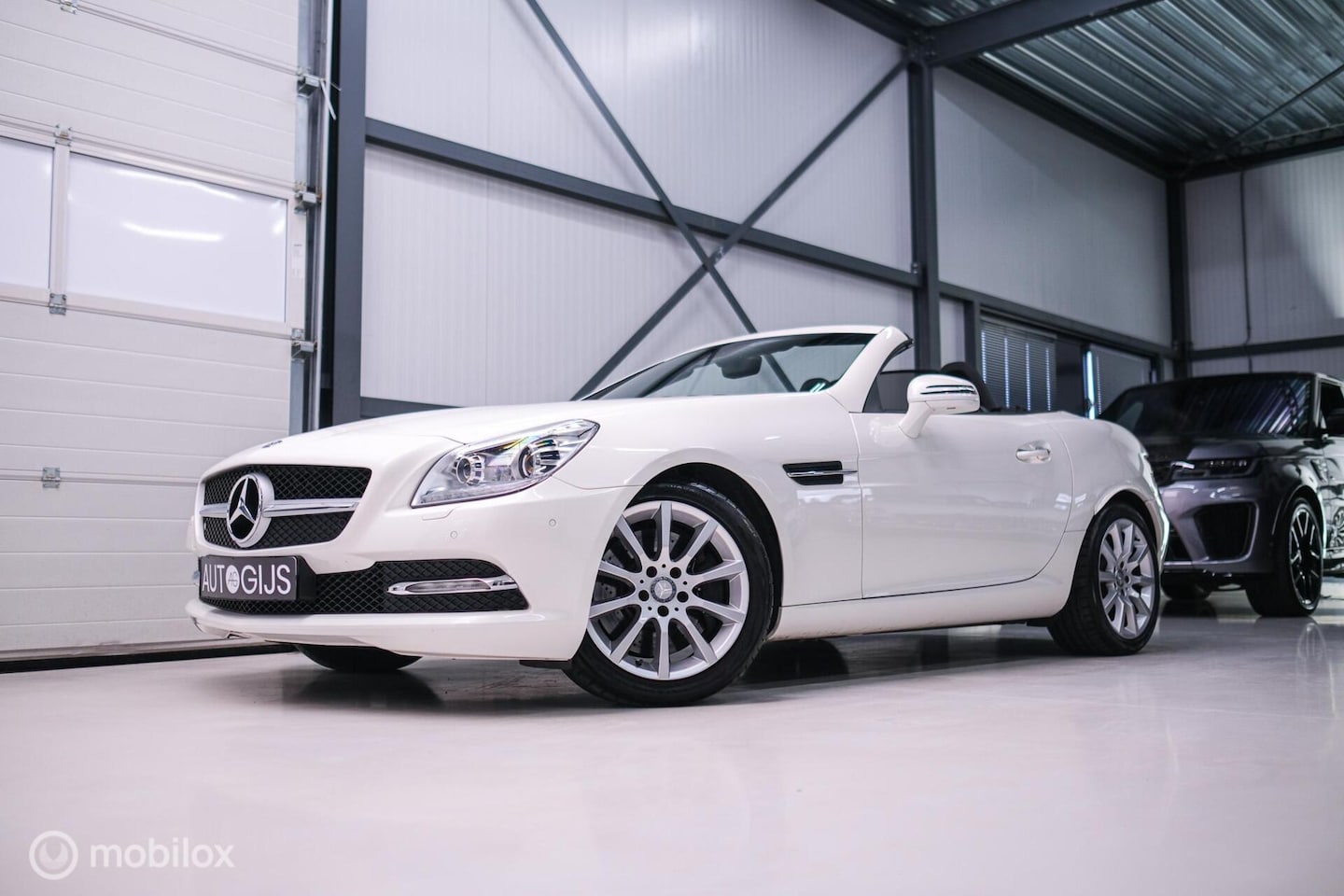 Mercedes-Benz SLK-klasse - 350 V6 306 pk | Airscarf | Harman Kardon | Memory | LED | Navigatie | Keyless | Cruise | Z - AutoWereld.nl