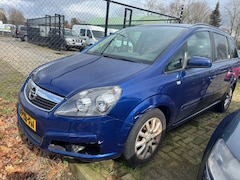 Opel Zafira - 1.8 Temptation