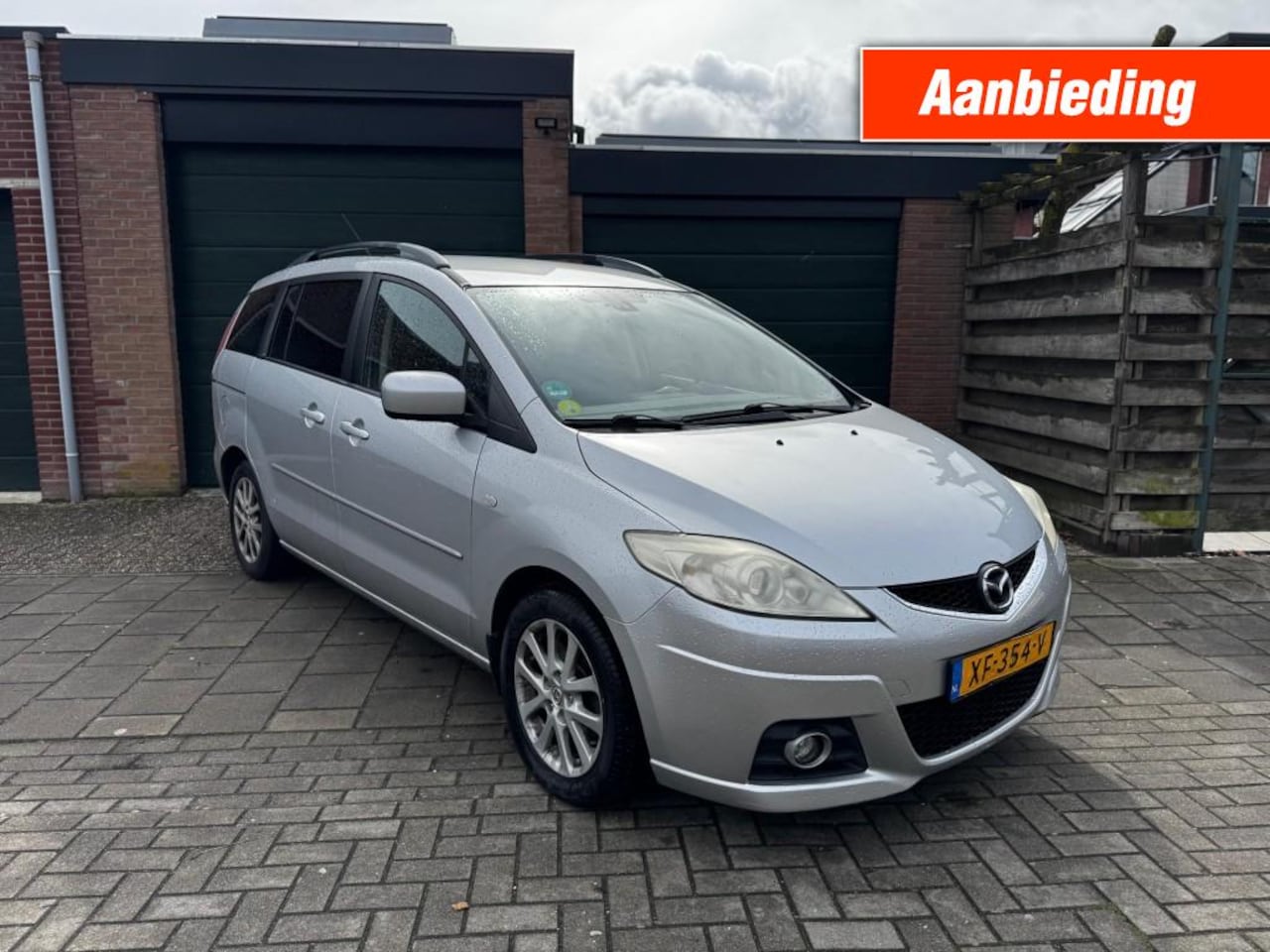 Mazda 5 - 2.0 TOURING 7-PERSOONS / NAVI / TREKHAAK / CARPLAY / AIRCO / INRUILKOOPJE! - AutoWereld.nl