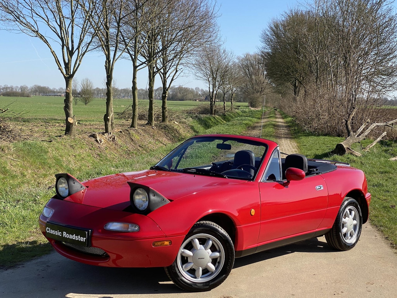 Mazda MX-5 - NA 1.6i-16V 116pk 1991, CLASSIC RED, ZEER ORIGINEEL - AutoWereld.nl