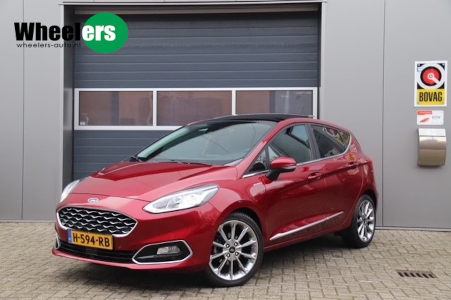Ford Fiesta - 1.0 EcoBoost Vignale B&O, Stoel & stuurverwarmd, Pano, Navi, Leder - AutoWereld.nl