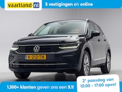Volkswagen Tiguan - 1.5 TSI Life Business [ Navi Virtual Adapt.cruise Trekhaak ]