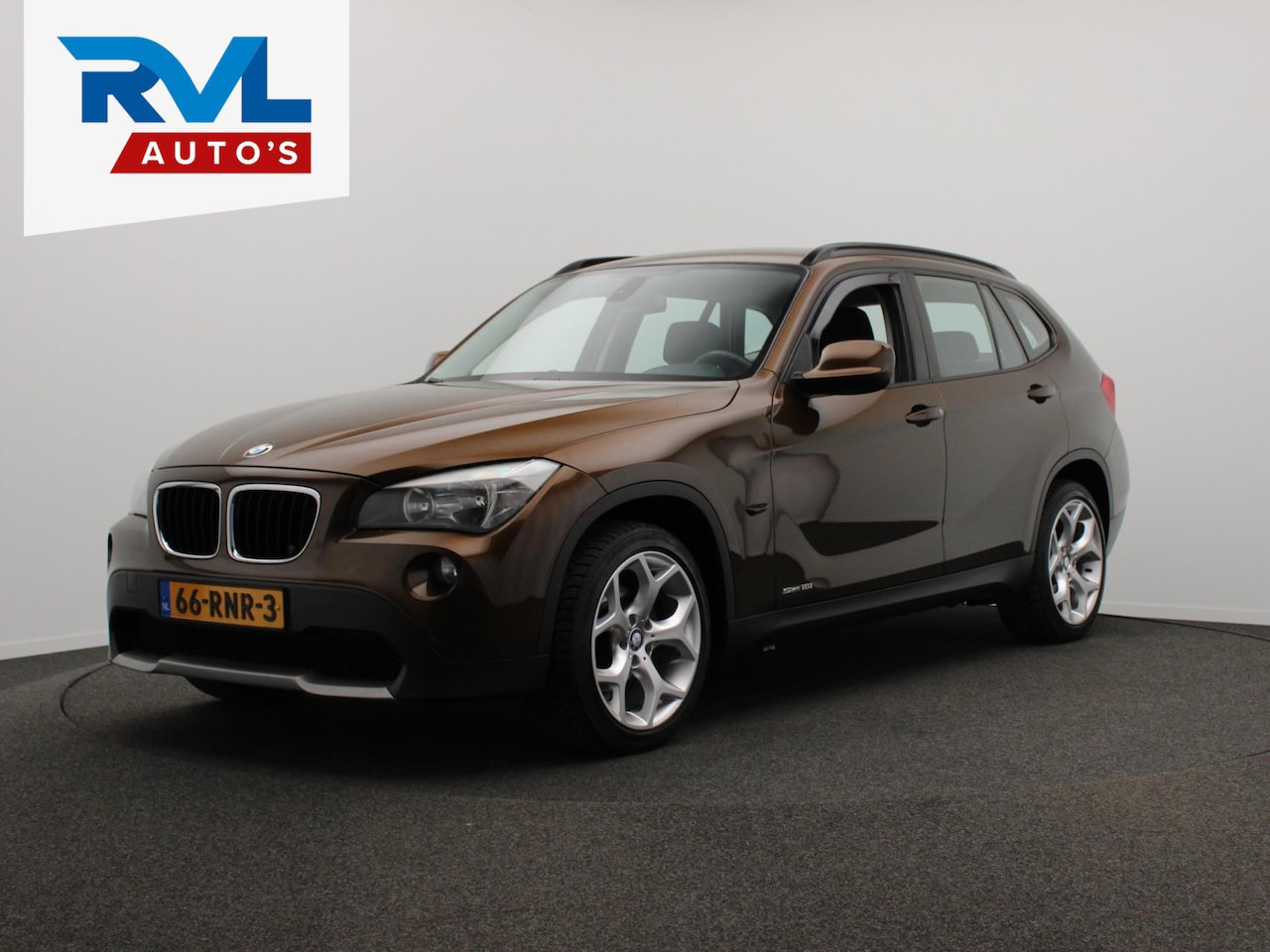 BMW X1 - SDrive18i Executive Navigatie Climate-control Cruise * Origineel Nederlands * - AutoWereld.nl