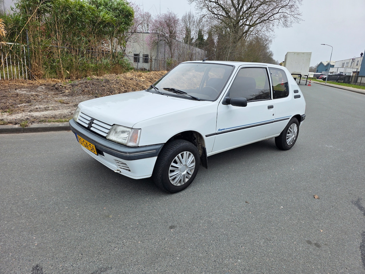PEUGEOT 205 1.8D FOREVER