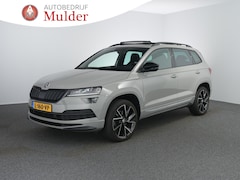 Skoda Karoq - 1.5 TSI ACT Sportline Business | Pano | Winterpakket | ACC | Keyless | Camera | Dodehoekse
