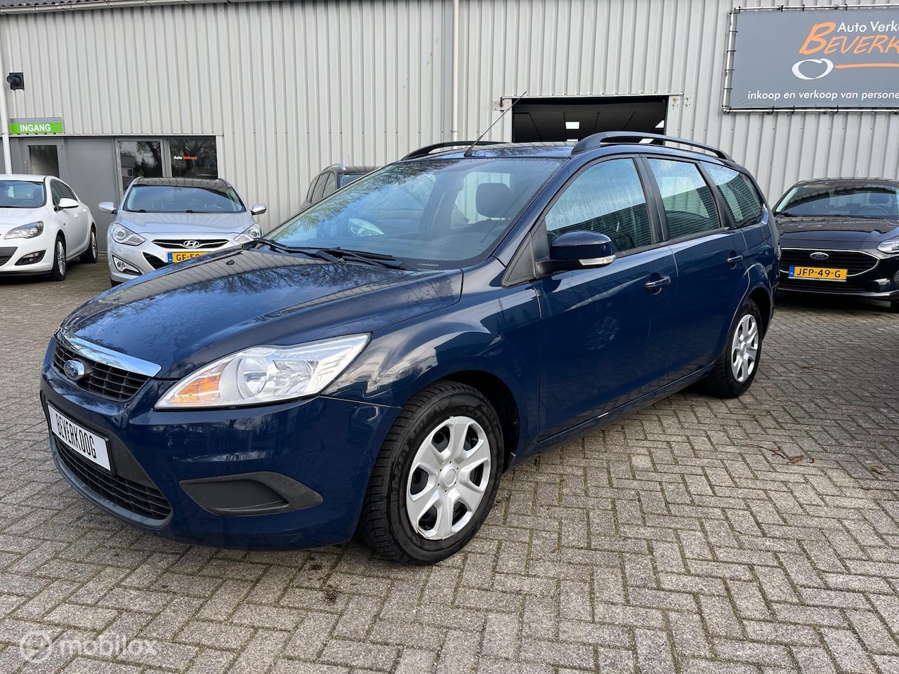 Ford Focus Wagon - 1.6 Cool & Sound - AutoWereld.nl