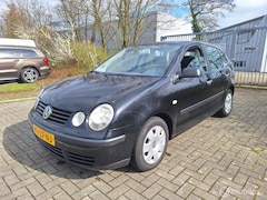 Volkswagen Polo - 1.4-16V Comfortline