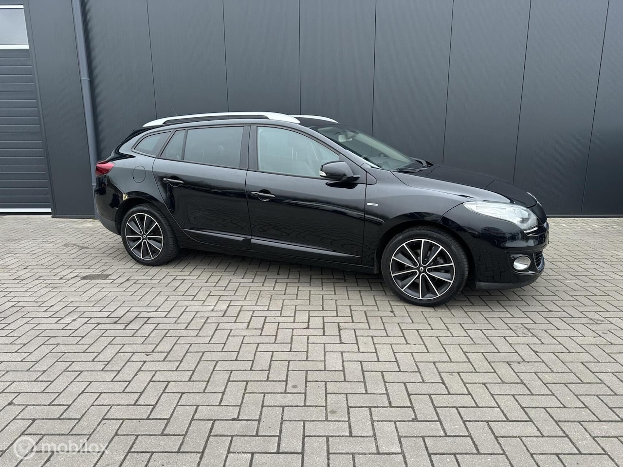 Renault Mégane Estate - 1.2 TCe Bose 1.2 TCe Bose, trekhaak, NW ketting - AutoWereld.nl