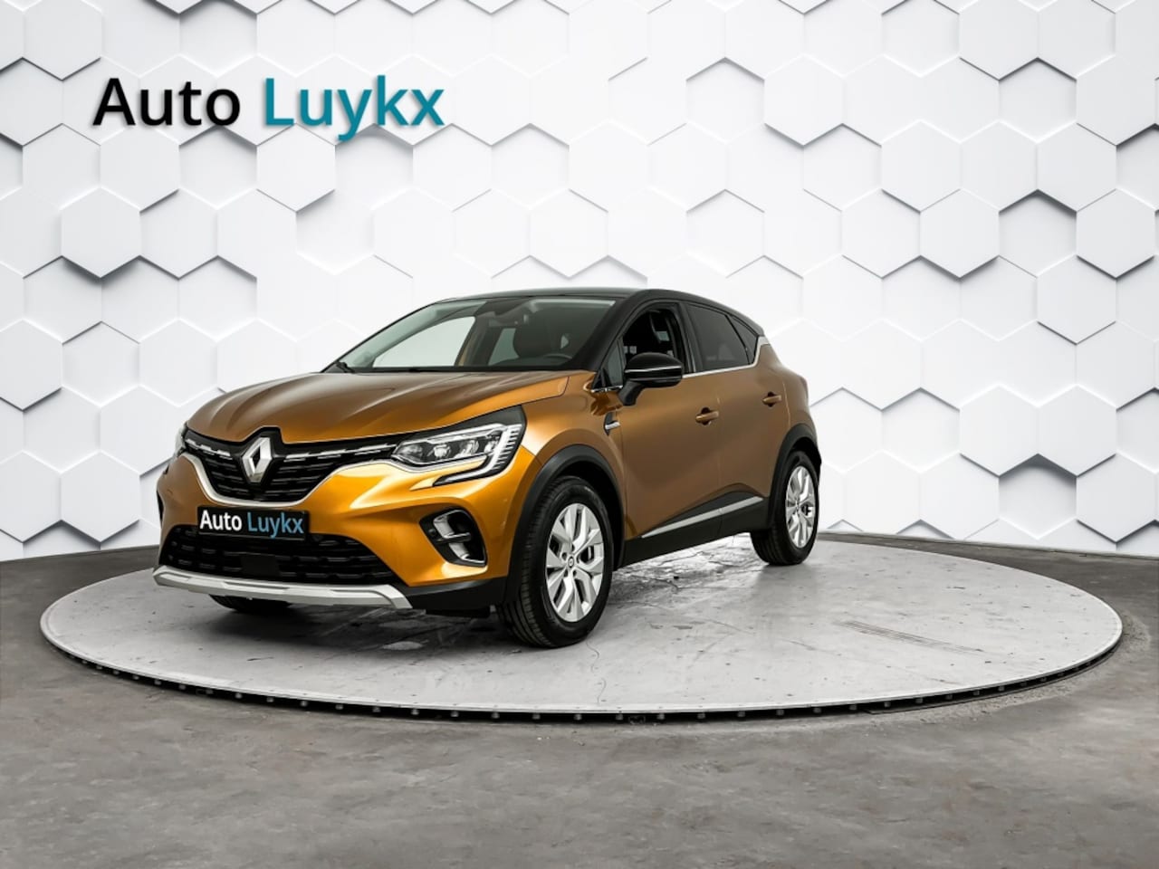 Renault Captur - 1.6 E-Tech HEV 145 Intens | Apple Carplay/Android Auto | Parkeercamera | Cruise Control - AutoWereld.nl
