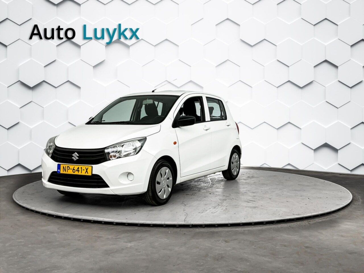 Suzuki Celerio - 1.0 Comfort | Navigatie | Airco | Bluetooth - AutoWereld.nl