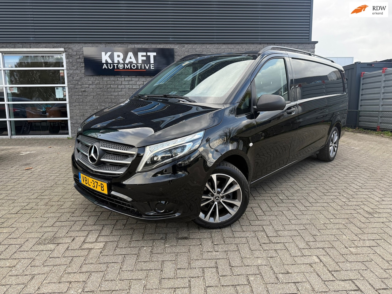 Mercedes-Benz Vito - 114 CDI Extra Lang L3 | NAP | Camera | Trekhaak | PDC | Clima | Top staat! | - AutoWereld.nl