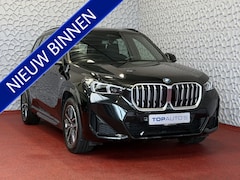 BMW X1 - SDRIVE M-SPORT SHADOW LINE NAVI LED ELEK.KLEP CRUISE LEER/ALCANTARA CAMERA M-SPORT INTERIE