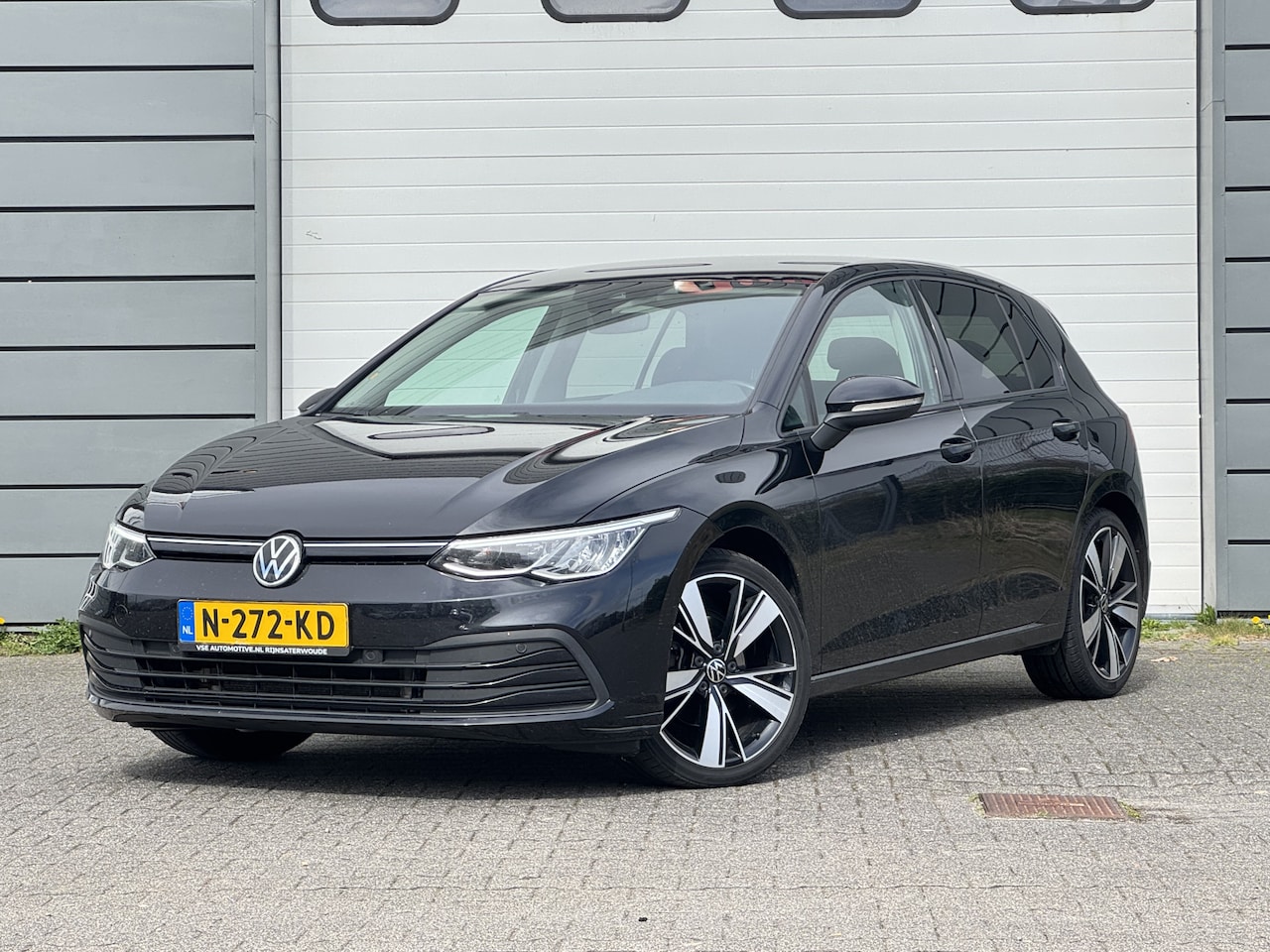 Volkswagen Golf - 2.0 TDI R-Line 2.0 TDI R-Line - AutoWereld.nl