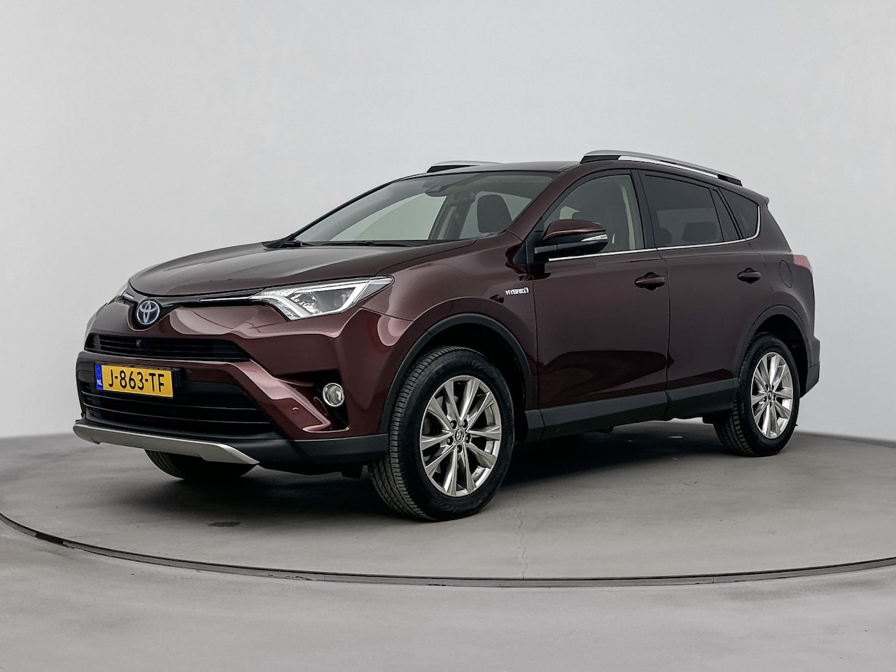 Toyota RAV4 - 2.5 Hybrid AWD Executive | 360 graden camera | Blind spot |  1600kg trekgewicht | - AutoWereld.nl