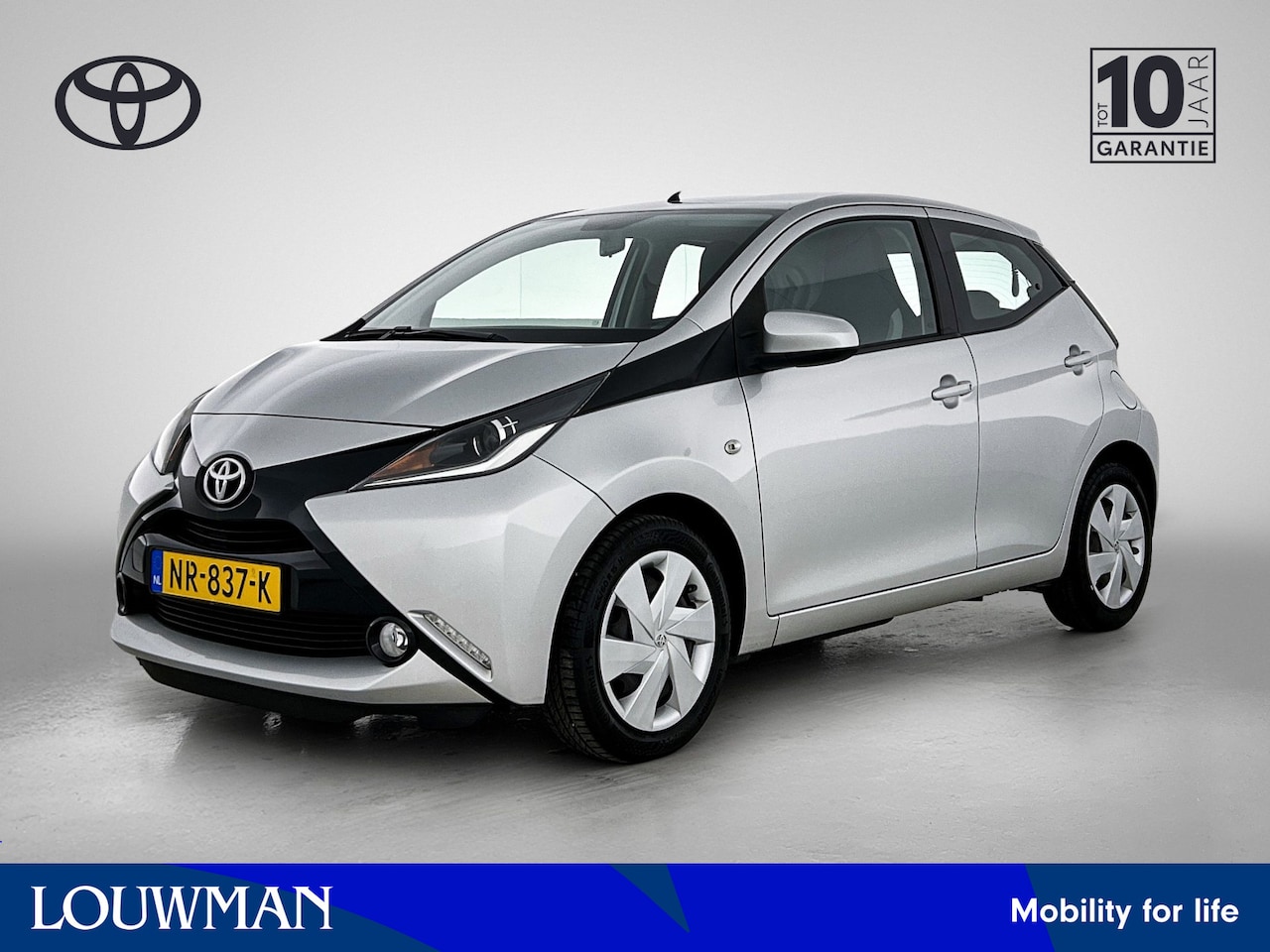 Toyota Aygo - 1.0 VVT-i x-play 1.0 VVT-i x-play - AutoWereld.nl